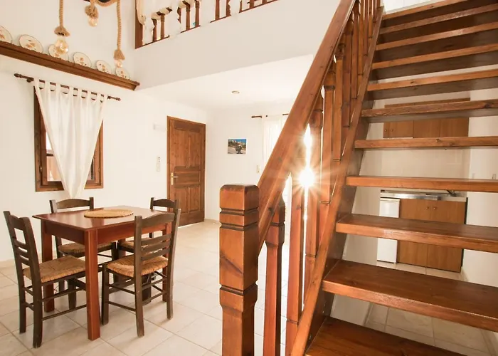 アパート Jhonathan アモピ