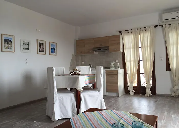 アパート Jhonathan アモピ