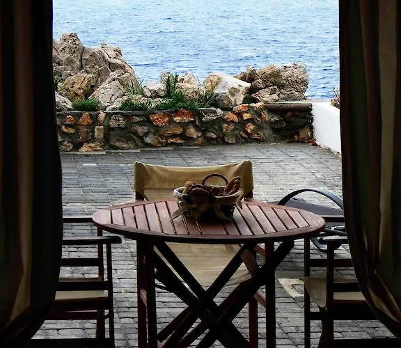 アパート Jhonathan アモピ